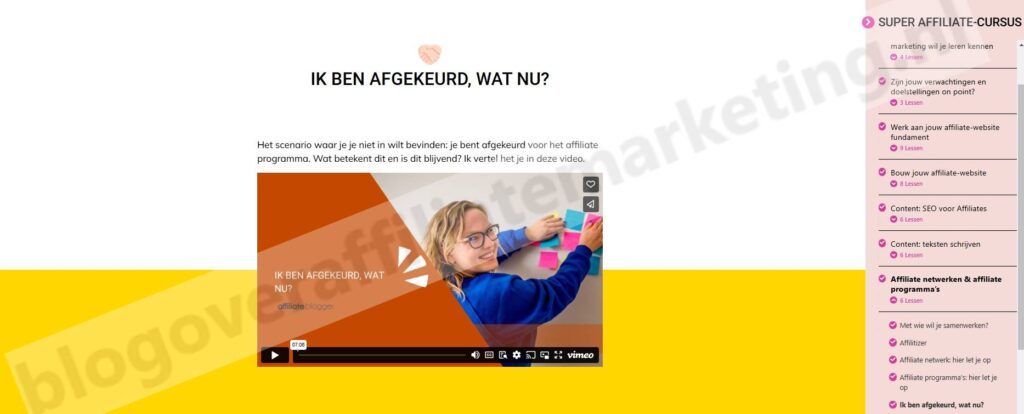 Op deze foto zie je module 8 van de Super Affiliate-cursus van Jennifer Kok (affiliateblogger)
